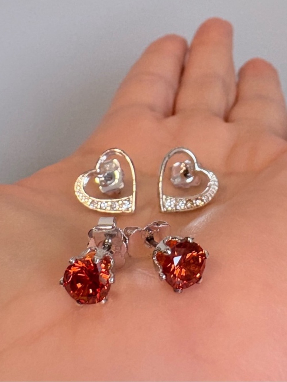 Vintage Avon Heart Silhouette Rhinestone & Ruby Crystal Earrings Gift Boxed